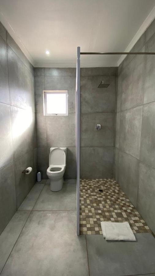 Santorini Guesthouse Amanzimtoti Exterior photo