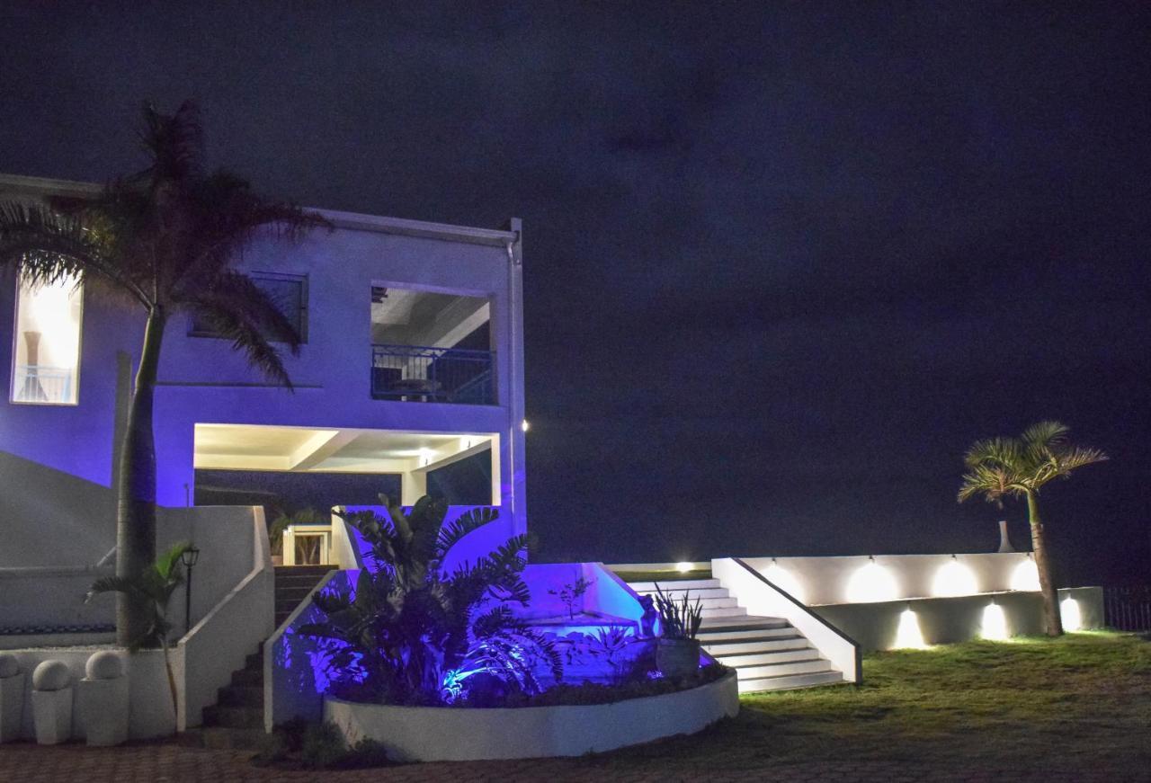 Santorini Guesthouse Amanzimtoti Exterior photo